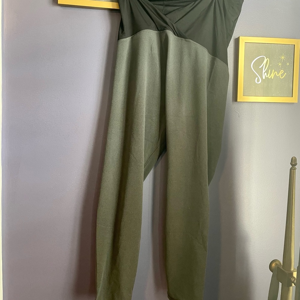Isabel Black and gray maternity leggings XXL